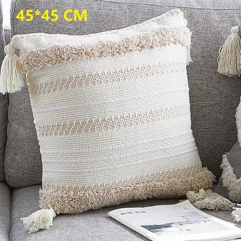 Tassel ethnic cushion - DropOnline.co