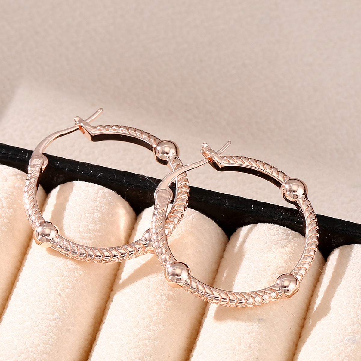 European And American Style Retro Atmospheric Geometric Round Big Ear Ring - DropOnline.co