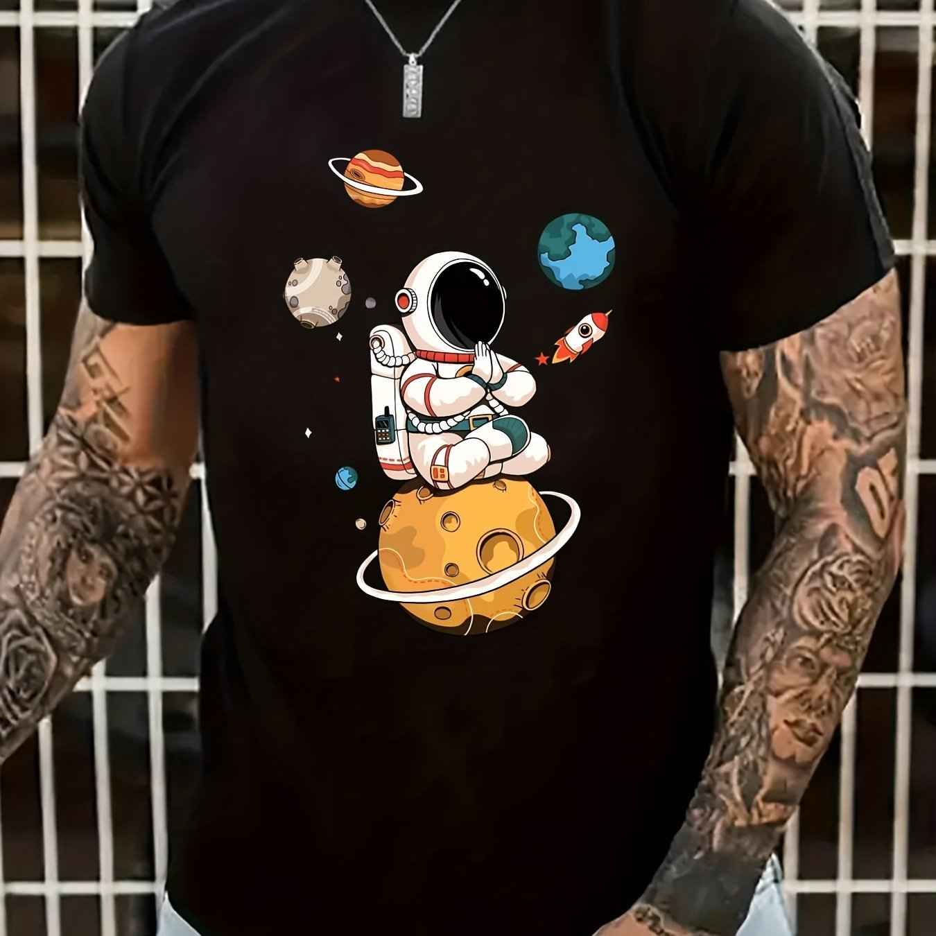 Astronaut & Planet Print T-Shirt - Men's Space Theme Graphic Tee