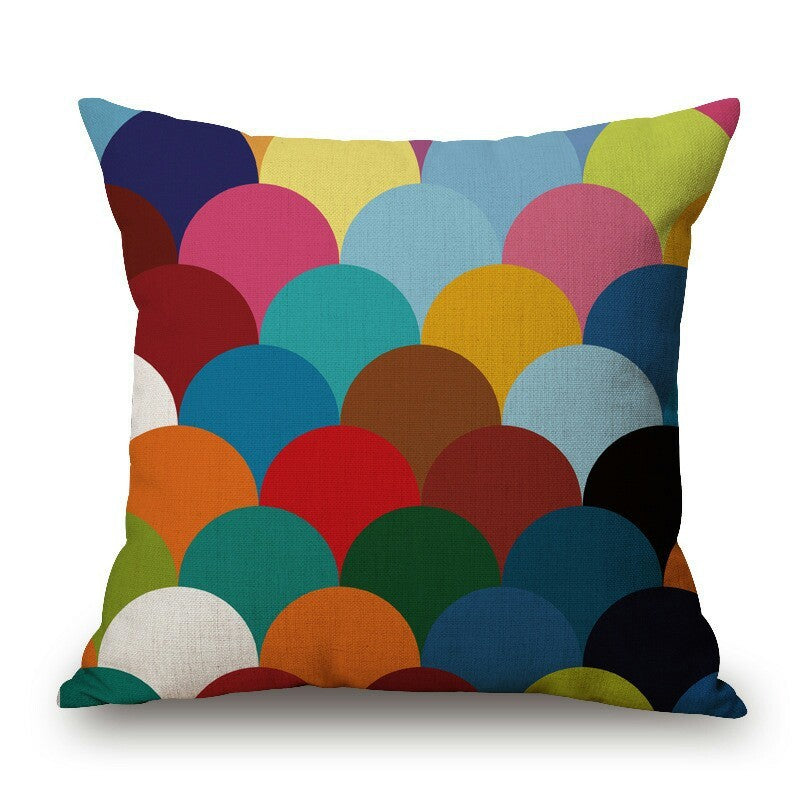 Colorful geometric pattern cushion - DropOnline.co