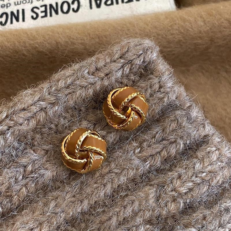 Women's Retro Earrings  Simple And Versatile Accessories - DropOnline.co