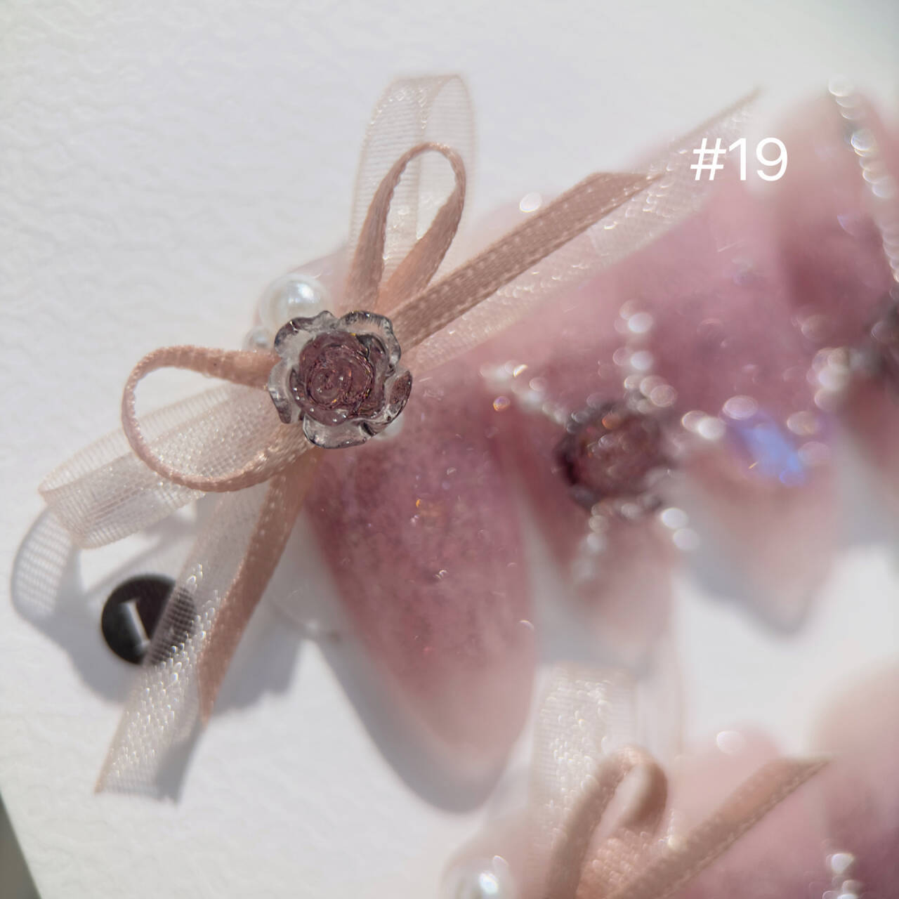 Handmade Long Pearl Mountain Ice Transparent Camellia Wear Armor - DropOnline.co