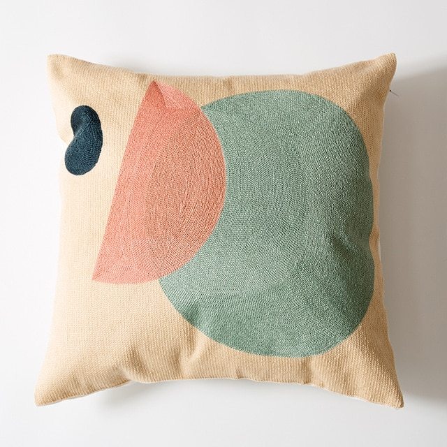 Embroidered cotton cushion - DropOnline.co
