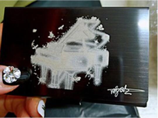 Metal titanium business card holder - DropOnline.co