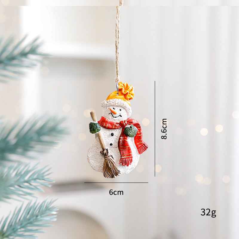 Christmas Resin Character Pendants - Santa Snowman Gingerbread Man Ornaments - DropOnline.co
