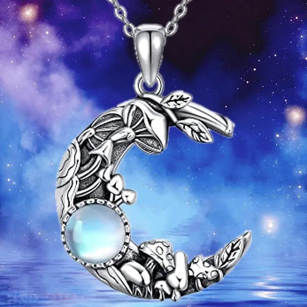Bohemian Retro Moon Men And Women Pendant - DropOnline.co