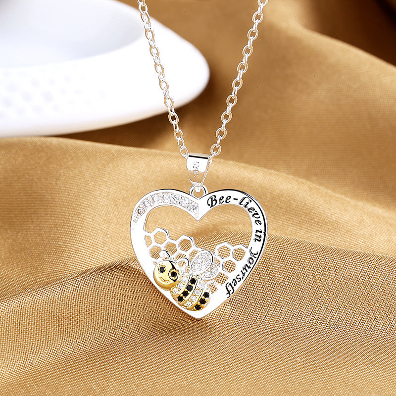 Fashion Exquisite And Creative Bee Hive Pendant Pastoral Style Temperament Female With Hearts Color Separation Necklace - DropOnline.co