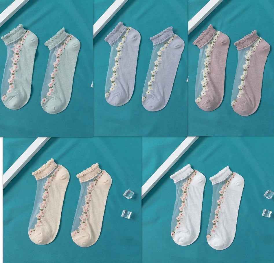 Women's Thin Spun Glass Lace Crystal Boat Socks - Delicate No-Show Socks