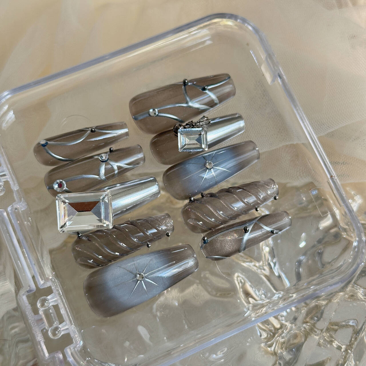 Handmade Long Mechanical Awn Star  Diamond Manicure - DropOnline.co