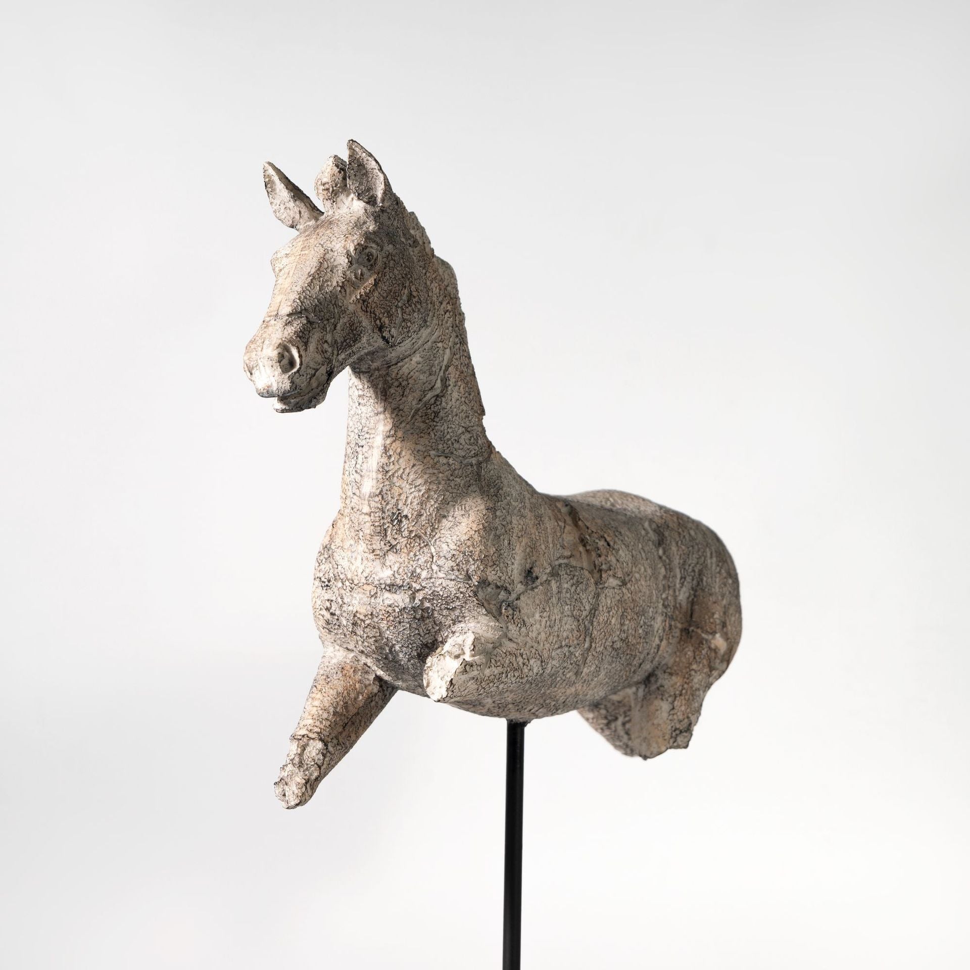 Silent Horse Sculpture Creative Decoration Table Decorations - DropOnline.co