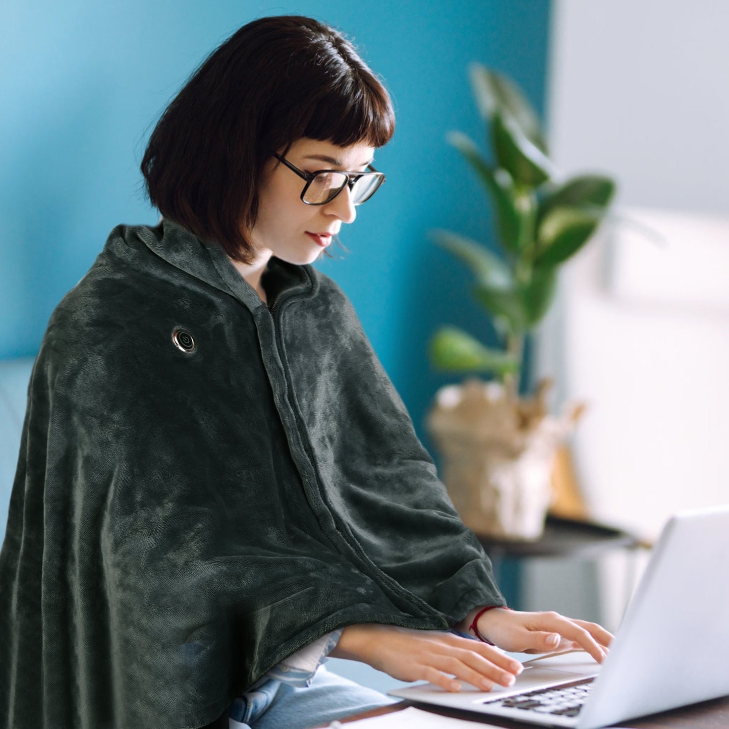 USB Heated Blanket Poncho - 59x31in Electric Heated Shawl Wrap with Zipper - DropOnline.co