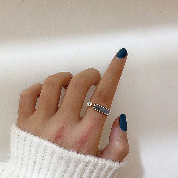 Vintage niche design zircon marble ring - DropOnline.co