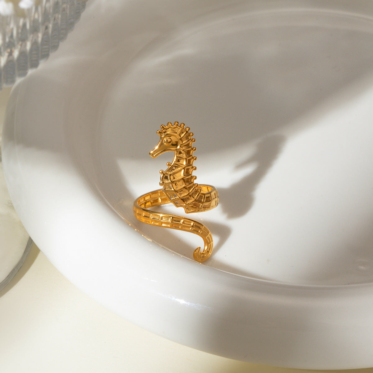Ocean 18K Gold Stainless Steel Seahorse Opening Ring - DropOnline.co