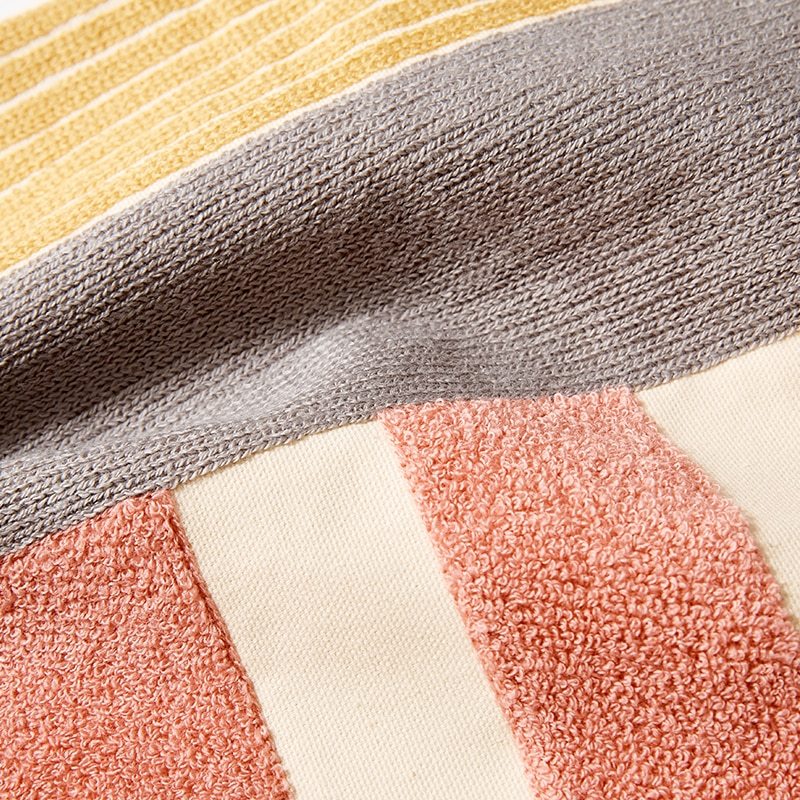 Embroidered cotton cushion - DropOnline.co