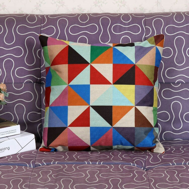 Colorful geometric pattern cushion - DropOnline.co