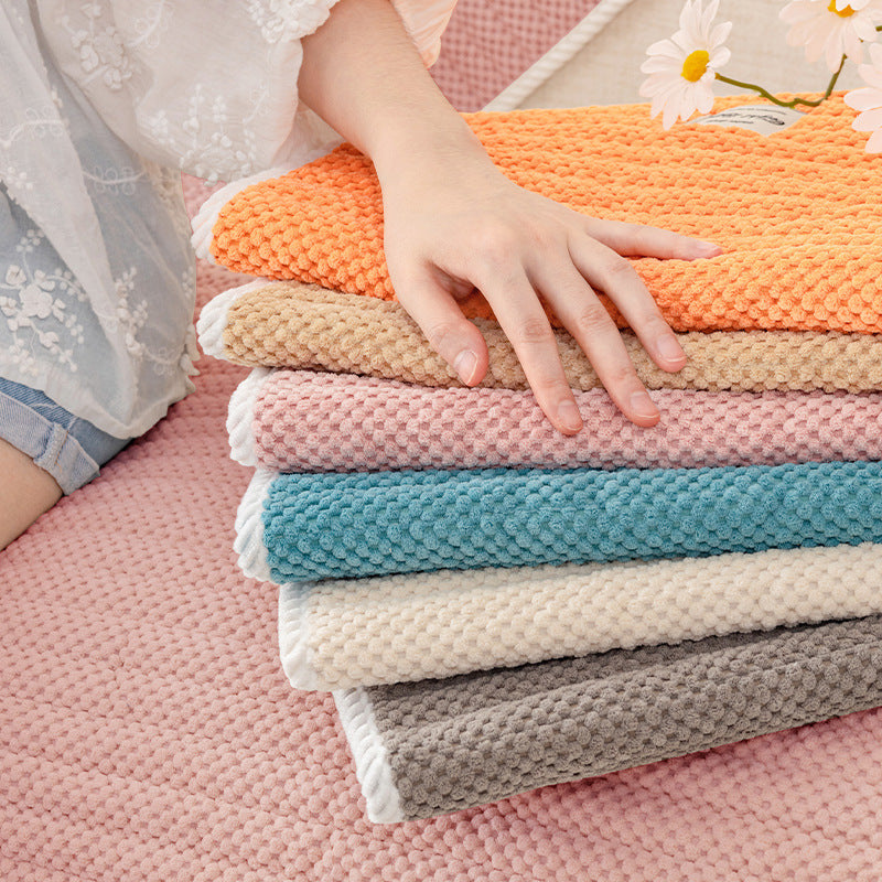 Corduroy Four Seasons Universal Seat Cushion - DropOnline.co