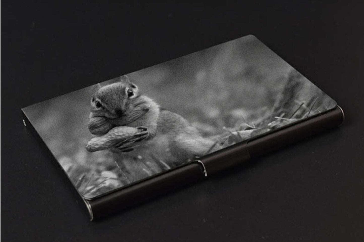 Metal titanium business card holder - DropOnline.co