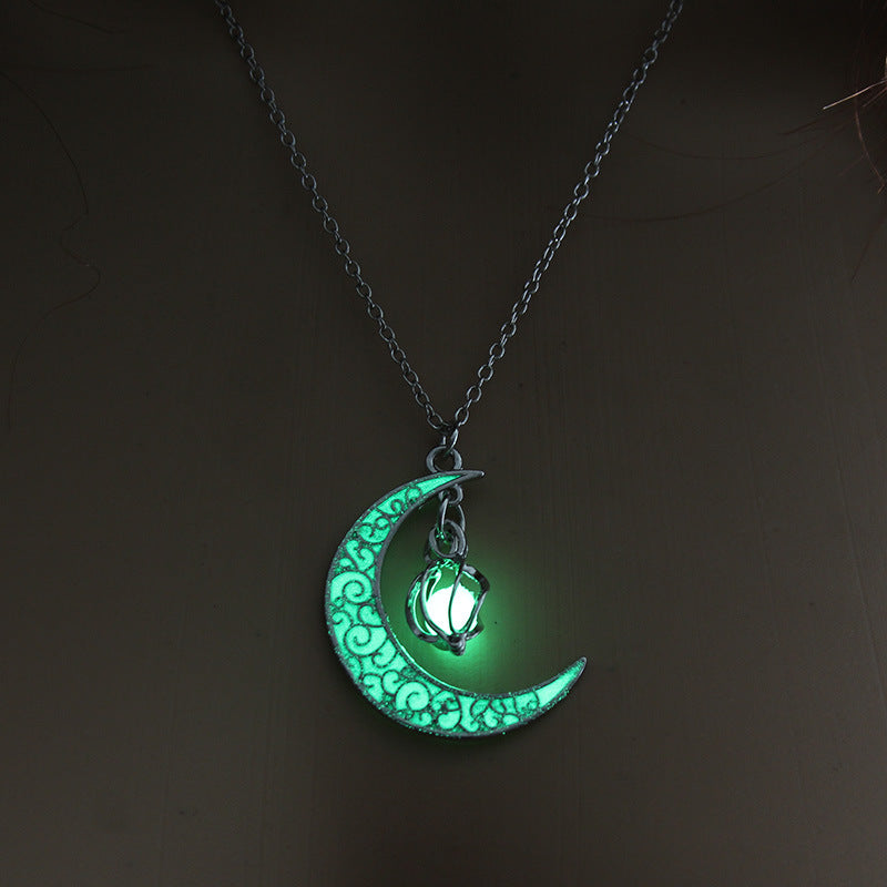 Glowing Pendant Necklaces Silver Plated Chain Necklaces - DropOnline.co