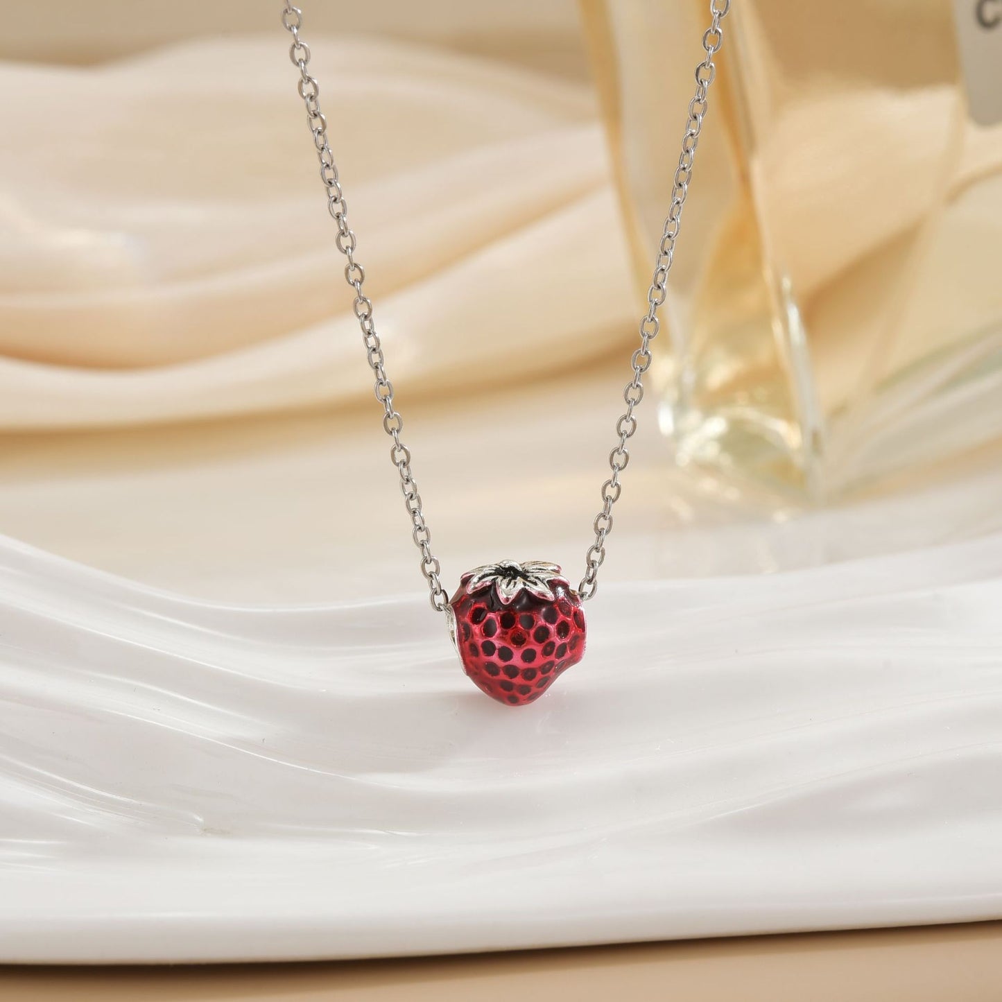 Women's Fashion Trendy Strawberry Cute Necklace - DropOnline.co