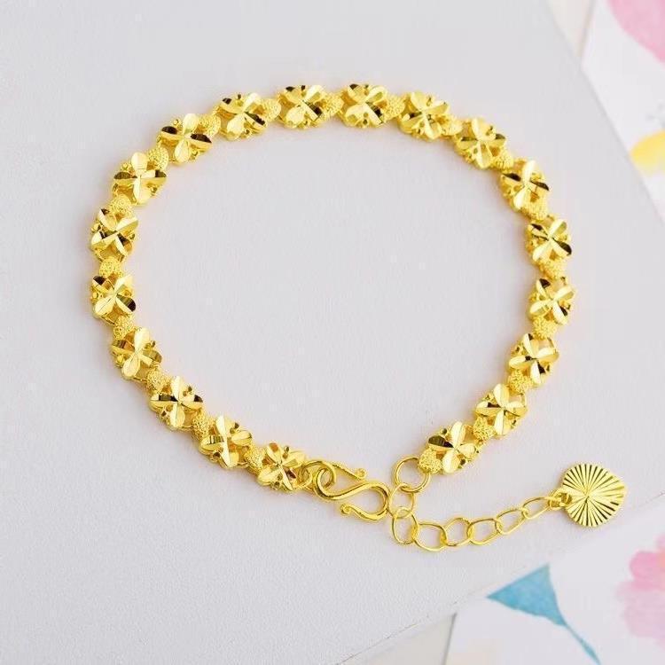 Gold-Plated Lucky Clover Gift - Love Heart Brass Gold-Plated Charm - DropOnline.co