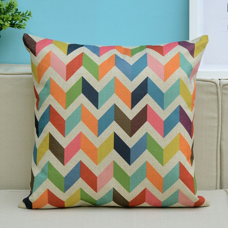 Colorful geometric pattern cushion - DropOnline.co