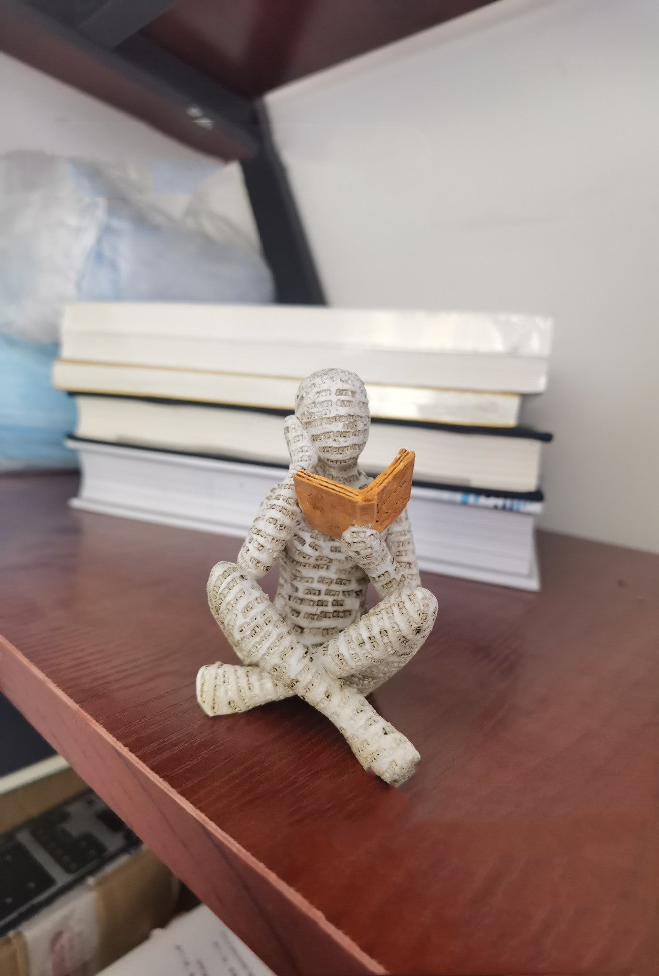 Reading Woman Thinker Resin Statue House Decoration Ornament Character Sculpture Home Decor Ornament Bookshelf Decoration - DropOnline.co