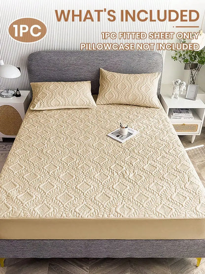 Fitted sheet, size 99X190cm (38.97X74.8 inch), 30cm (11.81 inch) deep pocket. Waterproof, skin-friendly and comfortable, perfect for bedrooms.