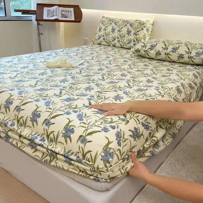 Floral Print Fitted Sheet, Elastic Edge, Queen/King