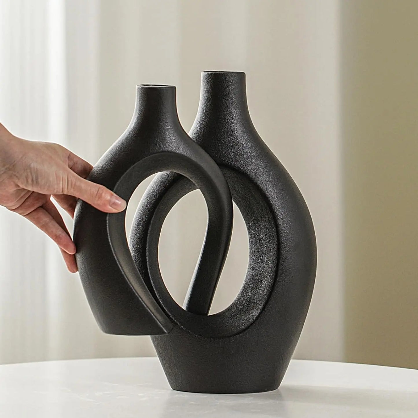 Modern Imitation Ceramic Vase Set of 2 Hollow Scandinavian Medieval Aesthetic Decorative Flower Vases for Home Decor