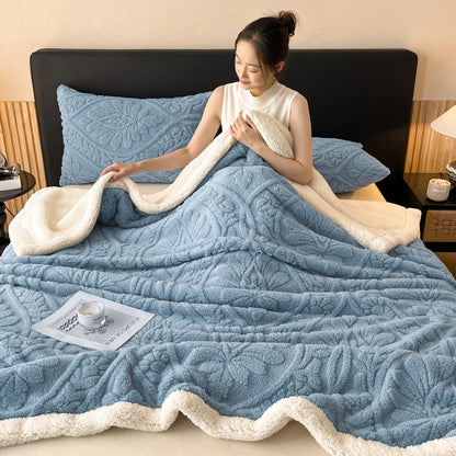 Lamb Fleece Warm Throw, Four Seasons Universal Use, Plush & Extra Cozy Bed Blanket, Portable Lap Cover for Office Naps, Multi-scene Bedding for Sofa & Workplace, Fully Machine Washable