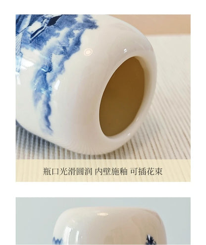 Ceramic Mini Vase Antique Blue and White Porcelain Flower Vase Home Shelves Bedroom Living Room Ceramic Table Decoration Vase
