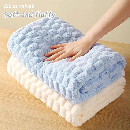 Coral Velvet Bath Towel, Thick Quick-Dry Microfiber