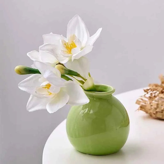 Creative Mini Vase with Highend Floral Arrangement Japanese Retro Ceramic Ornament Desktop Decoration