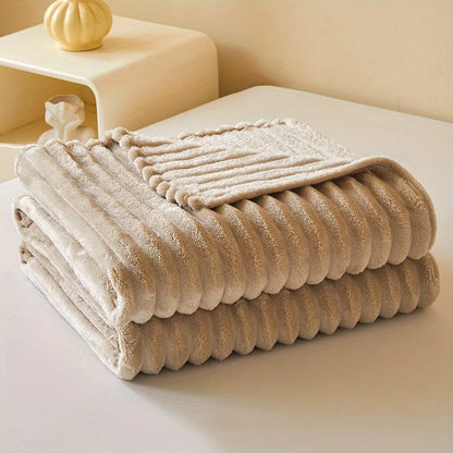 Luxurious Faux Rabbit Fur Throw Blanket Super Soft Thickened Flannel All-Season Multifunctional for Sofa Bed Travel Pet