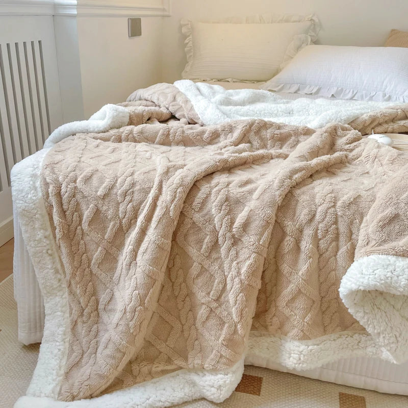 Double Layer Fleece Blanket Autumn Winter Thick Warm Office Nap Throw Blankets for Sofa Bed Single Double Soft Plush Comforter