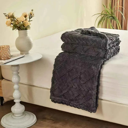 Lamb Fleece Blanket Comfortable Soft Plush Thick Warm Blanket Soft Warm Plush Air Conditioning Blanket Flannel Throw Blanke