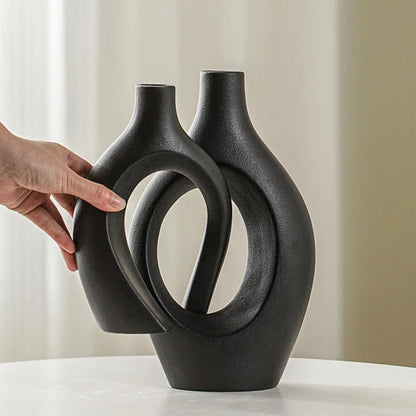 Modern Imitation Ceramic Vase Set of 2 Hollow Scandinavian Medieval Aesthetic Decorative Flower Vases for Home Decor