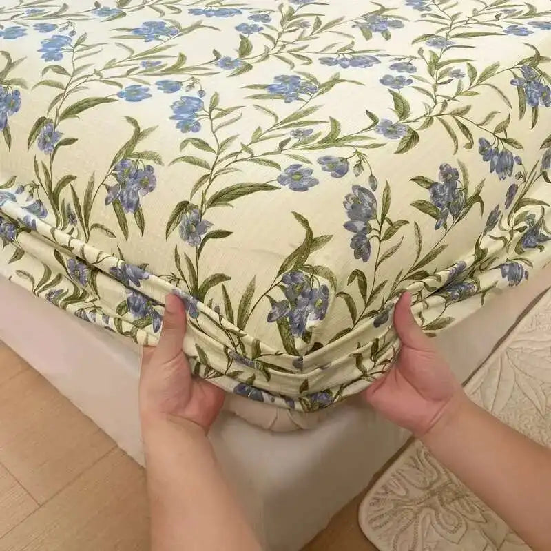Floral Print Fitted Sheet, Elastic Edge, Queen/King