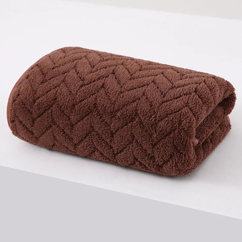 Thick Coral Velvet Bath & Beach Towel, Soft Absorbent