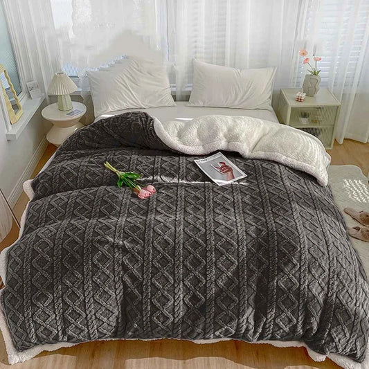 Winter Thick Blanket Comfortable Lamb Fleece Throw Blanket Double Layer Thick Lamb Wool Sleeping Blanket Flannel Throw Bedspread