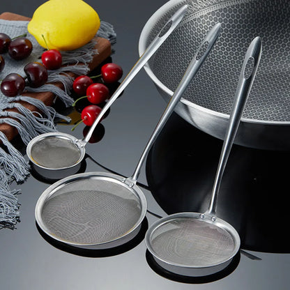 304 Stainless Steel Deep Fine Mesh Strainer and Oil Skimmer with Heat Resistant Handle