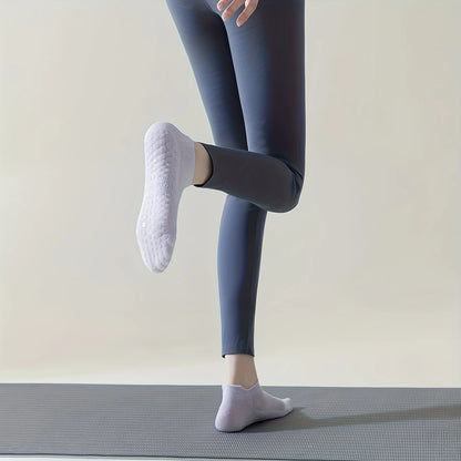 3 Pairs Grip Pilates Socks for Women Yoga Athletic Socks for Barre Ballet Barefoot Workout