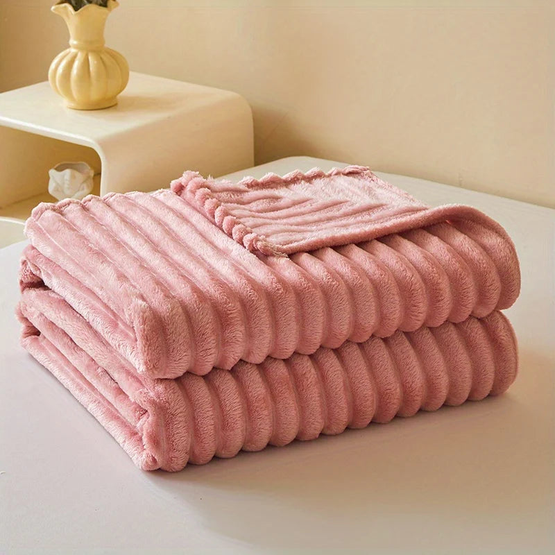 Luxurious Faux Rabbit Fur Throw Blanket Super Soft Thickened Flannel All-Season Multifunctional for Sofa Bed Travel Pet