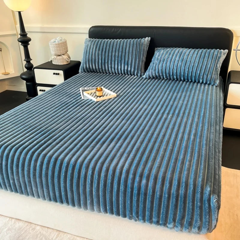 Channel Stitch Ribbed Fitted Sheet, King, Ultra Plush