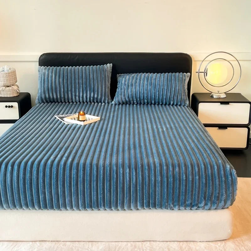 Channel Stitch Ribbed Fitted Sheet, King, Ultra Plush