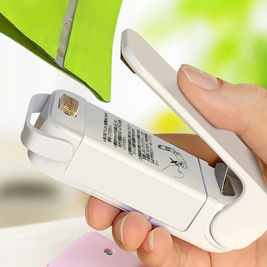 Mini Heat Bag Sealer Machine – Portable Thermal Plastic Food Bag Sealer