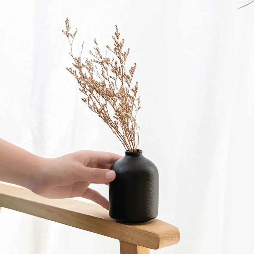 1Pcs Simple Ceramics Vase Chic Flower Holder Material Home Decoration Black Ceramics Flower Vase Home Supply