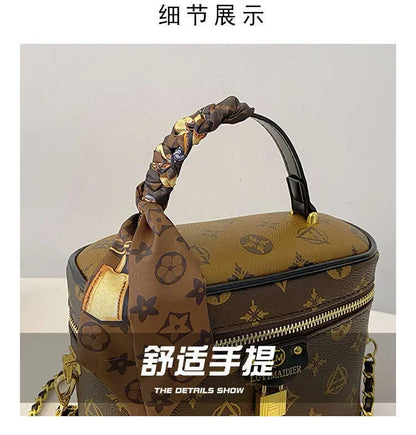 Letter-Printed Bucket Bag, Versatile Crossbody