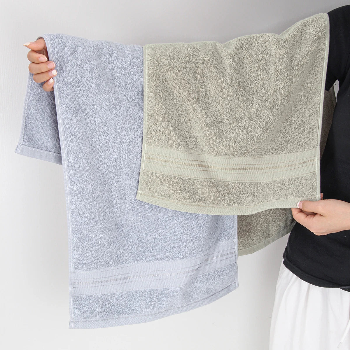 4-Piece Luxury Pure Cotton Bath Towel Set, 1 Bath Towel + 1 Face Towel