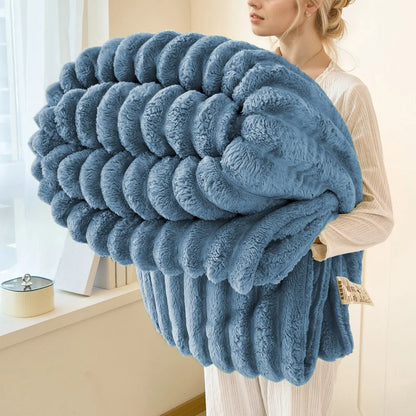 Luxurious Faux Rabbit Fur Throw Blanket Super Soft Thickened Flannel All-Season Multifunctional for Sofa Bed Travel Pet